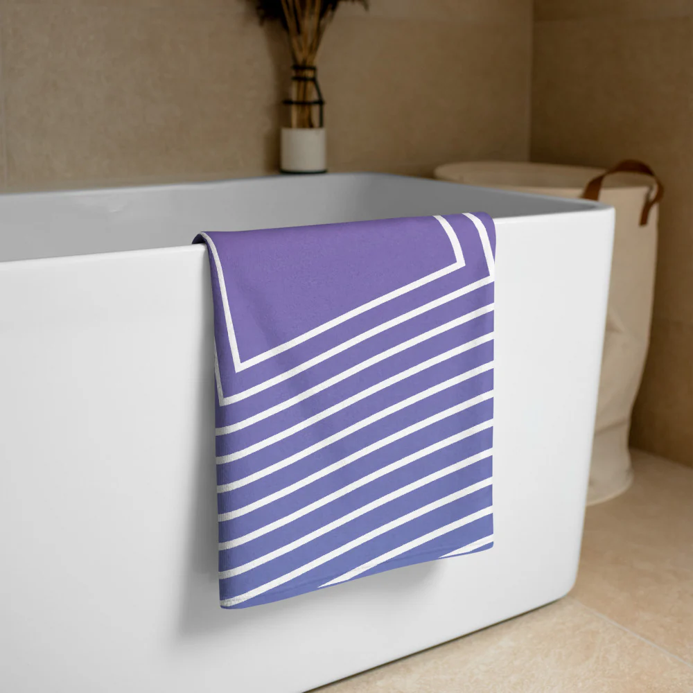 Bravo Talk Bubble Echo Beach Towel - Image 2